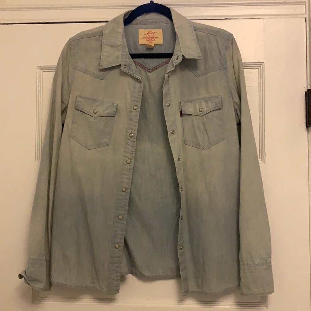 Vintage Levi’s Denim Shirt